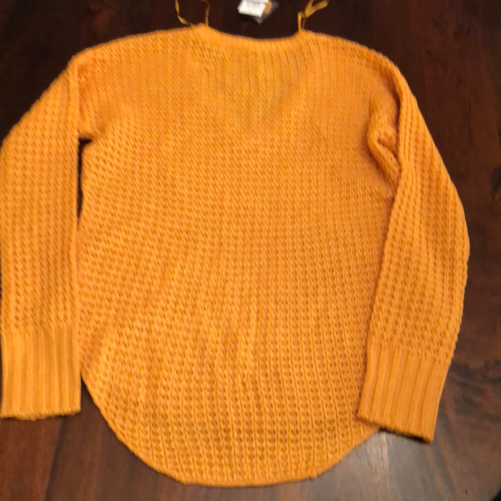 V-neck Sweater - Picture 2 of 4